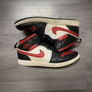 Nike Air Jordan Retro 1 Mid White Gym Red Black Kid size 3Y youth
